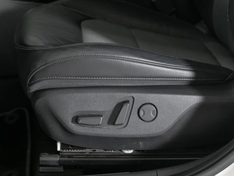 Kia Niro 1.6 GDi PHEV 135kW (183CV) Drive Kia Niro 1.6 GDi PHEV 135kW (183CV) Drive