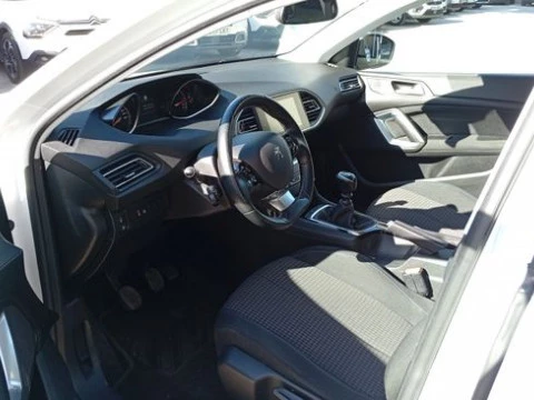 Peugeot 308 5P Style BlueHDi 100 S&S 6 Vel. MAN
