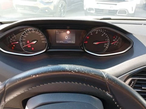 Peugeot 308 5P Style BlueHDi 100 S&S 6 Vel. MAN