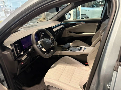 Renault Espace Iconic full hybrid E-Tech 146kW 7p