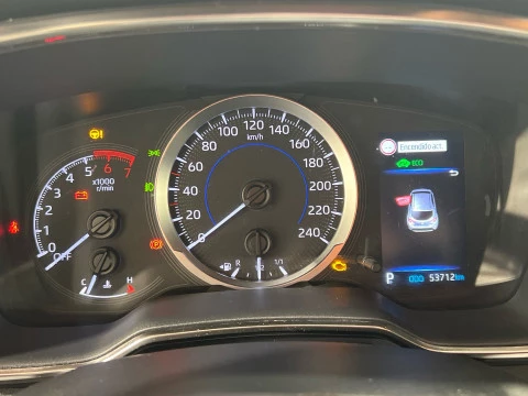 Toyota Corolla 1.8 125H BUSINESS PLUS E-CVT