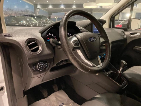 Ford Tourneo Courier 1.0 EcoBoost 74kW (100CV) Sport
