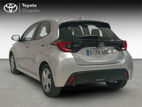 Toyota Yaris ACTIVE PLUS