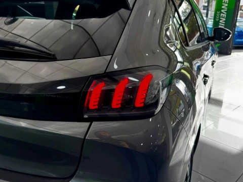 Peugeot 208 1.2 PURETECH S&S ALLURE 100