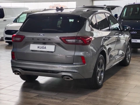 Ford Kuga ST-Line 2.5 Duratec FHEV 132kW Auto