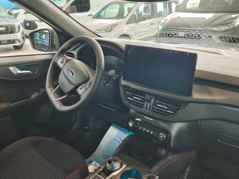 Ford Kuga ST-Line 2.5 Duratec FHEV 132kW Auto