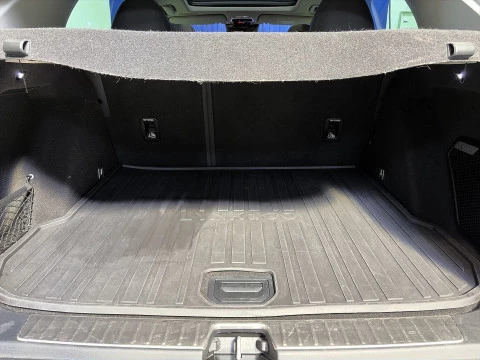 Lynk & Co 01 1.5 HEV 145 kW (197 CV)