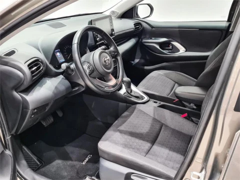 Toyota Yaris 120H 1.5 Active Plus