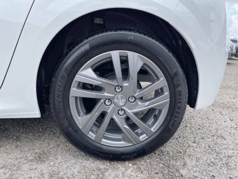 Peugeot 208 PureTech 55kW (75CV) Active Pack