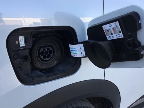 Renault Captur RENAULT  E-TECH Hibrido Enchufable Zen 117kW