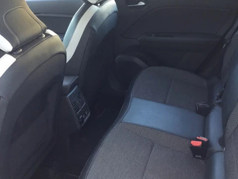 Renault Captur RENAULT  E-TECH Hibrido Enchufable Zen 117kW