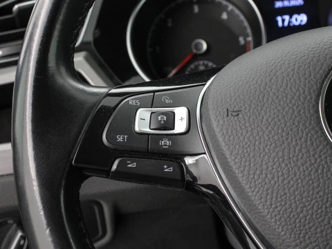 Volkswagen Touran 2.0 TDI DSG ADVANCE 115CV 5P 7 PLAZAS