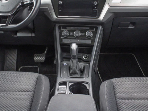 Volkswagen Touran 2.0 TDI DSG ADVANCE 115CV 5P 7 PLAZAS