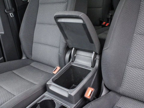 Volkswagen Touran 2.0 TDI DSG ADVANCE 115CV 5P 7 PLAZAS