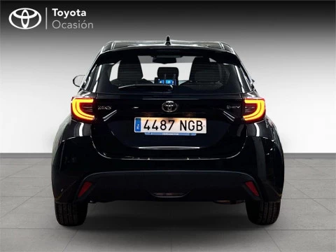 Toyota Yaris ACTIVE PLUS