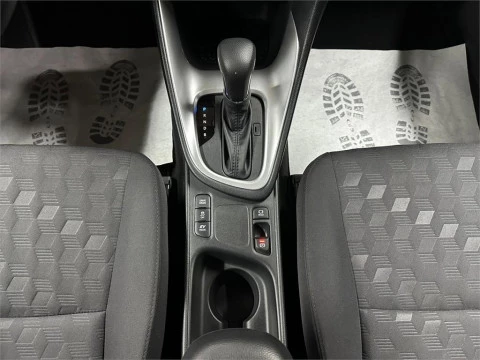 Toyota Yaris ACTIVE PLUS