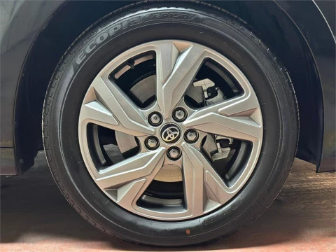 Toyota Yaris ACTIVE PLUS
