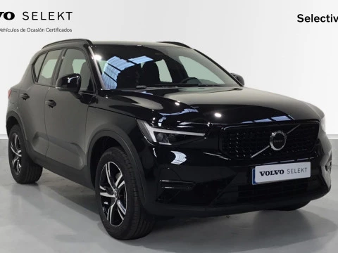Volvo XC40 XC40 PLUS B3 MILD HYBRID GASOLINA