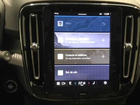 Volvo XC40 XC40 PLUS B3 MILD HYBRID GASOLINA