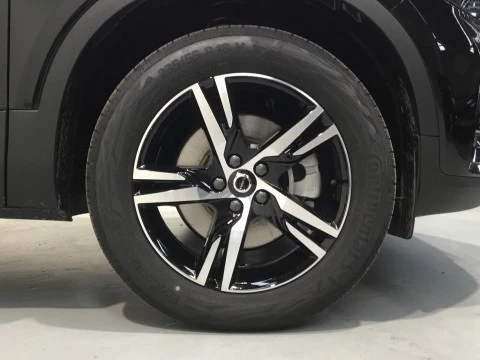 Volvo XC40 XC40 PLUS B3 MILD HYBRID GASOLINA