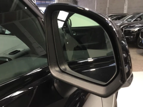 Volvo XC40 XC40 PLUS B3 MILD HYBRID GASOLINA