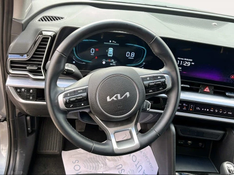 Kia Sportage 1.6 T-GDi MHEV 118kW (160CV) Drive 17