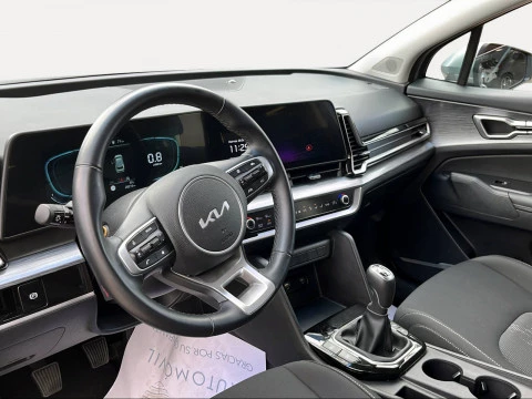 Kia Sportage 1.6 T-GDi MHEV 118kW (160CV) Drive 17