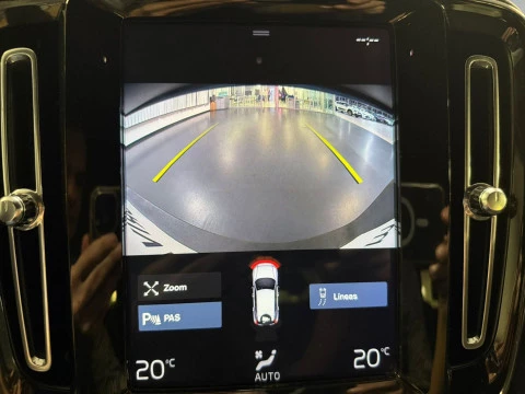 Volvo XC40 2.0 D3 R-Design Auto