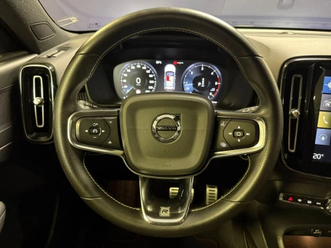 Volvo XC40 2.0 D3 R-Design Auto