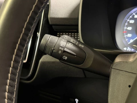 Volvo XC40 2.0 D3 R-Design Auto