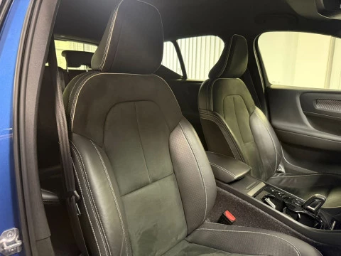 Volvo XC40 2.0 D3 R-Design Auto