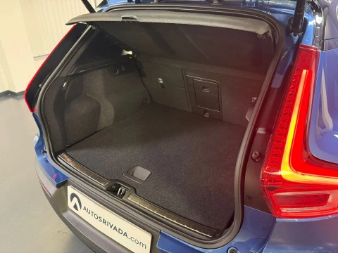 Volvo XC40 2.0 D3 R-Design Auto