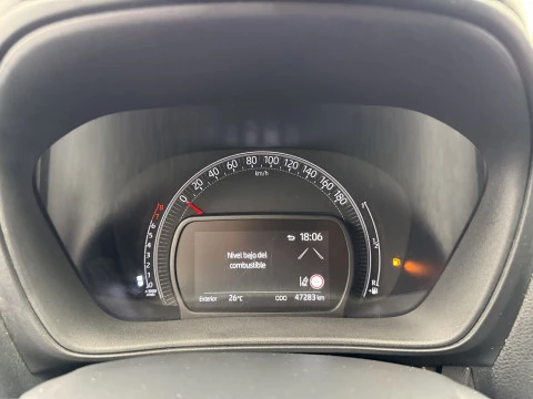 Toyota Aygo X Cross 1.0 VVT-I 72CV Play