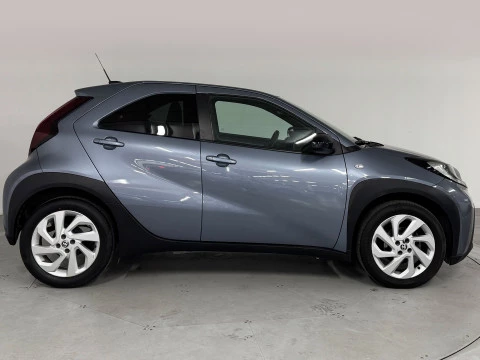 Toyota Aygo X Cross 1.0 VVT-I 72CV Play