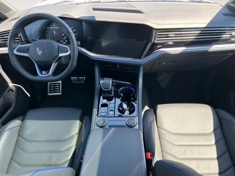 Volkswagen Touareg eHybrid R 3.0V6 TSI 340kW (462CV) Tip 4M