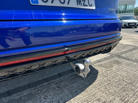 Volkswagen Touareg eHybrid R 3.0V6 TSI 340kW (462CV) Tip 4M