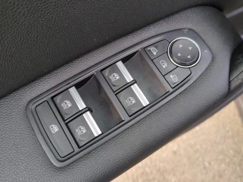 Renault Captur 1.6. E-Tech Híbrido Engineered 105kW ( 145CV)