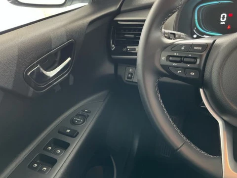 Kia Stonic 1.0 T-GDi 74kW (100CV) Drive