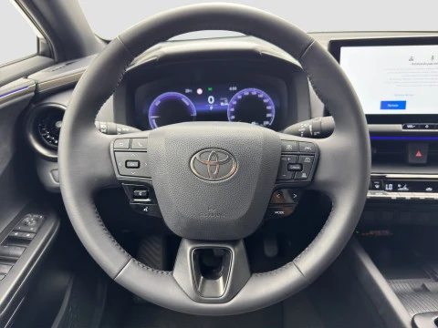 Toyota C-HR Spirit Hybrid 140