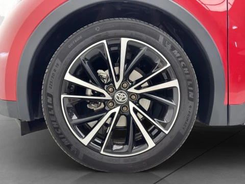Toyota C-HR Spirit Hybrid 140