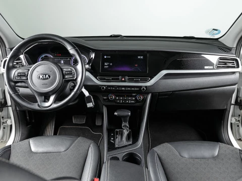 Kia Niro 1.6 GDi HEV 104kW (141CV) Drive