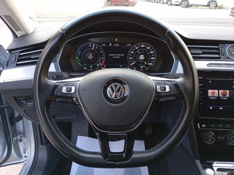Volkswagen Passat GTE 1.4 TSI 115kW (156CV) DSG Variant