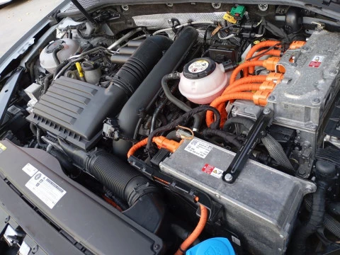 Volkswagen Passat GTE 1.4 TSI 115kW (156CV) DSG Variant