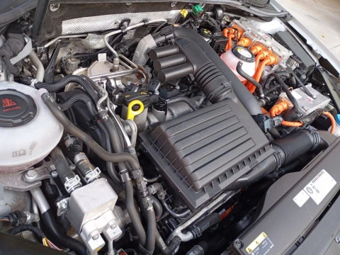 Volkswagen Passat GTE 1.4 TSI 115kW (156CV) DSG Variant