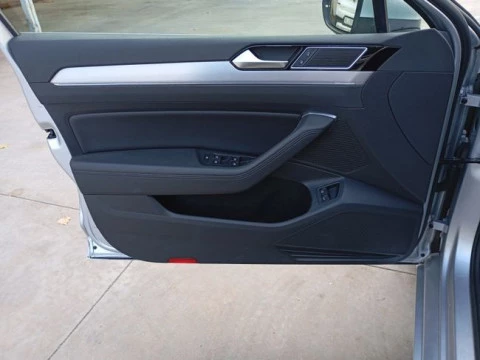 Volkswagen Passat GTE 1.4 TSI 115kW (156CV) DSG Variant