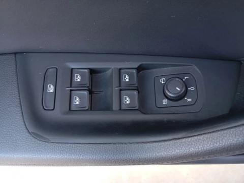 Volkswagen Passat GTE 1.4 TSI 115kW (156CV) DSG Variant