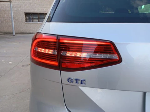 Volkswagen Passat GTE 1.4 TSI 115kW (156CV) DSG Variant