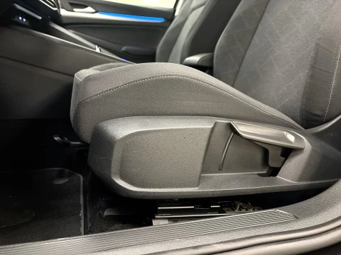 Volkswagen Golf Life 1.0 eTSI 81 kW (110 CV) DSG