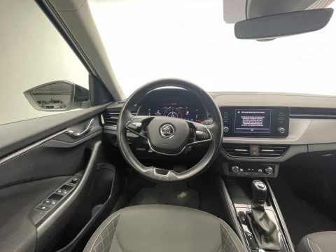 Skoda Kamiq 1.0 TSI 81kW (110CV) DSG Ambition