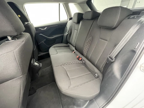 Skoda Kamiq 1.0 TSI 81kW (110CV) DSG Ambition